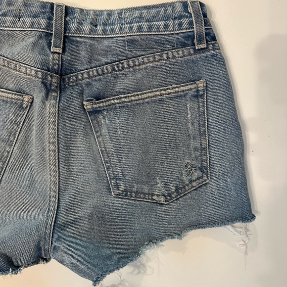 Lovers & Friends - cutoff denim shorts - Picture 6 of 6